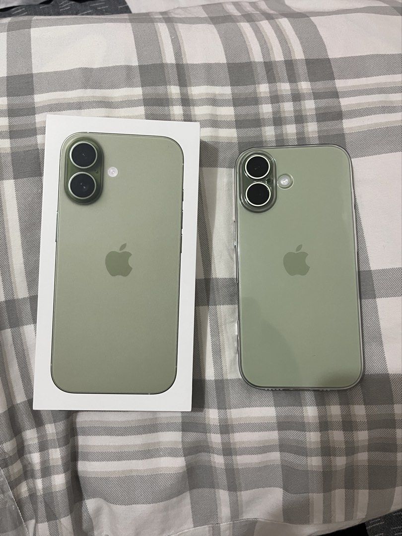 iPhone 17 Sage Green 256gb (Category: iPhone 17 Series) located in Santo Tomas. Submitted by jans8811 (Listing ID 1443057056, Image 1). Description: •Under warranty: until May 2027 •100% Battery Health •Any Sim type Working •Super bago pa ang condition RFS: hindi masyado magamit kasi may main phone na iphone13 na mag2yrs pa lang. tinatamad magtransfer ng data sa bagong phone. for more details, call/text 09360889588.