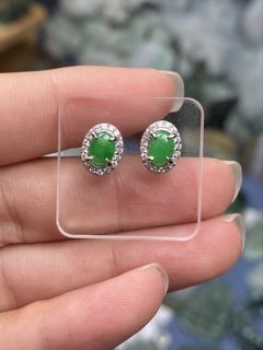 (Category: ) located in . Submitted by uptown_shopaholic (Listing ID 1443021237, Image 1). Description: .