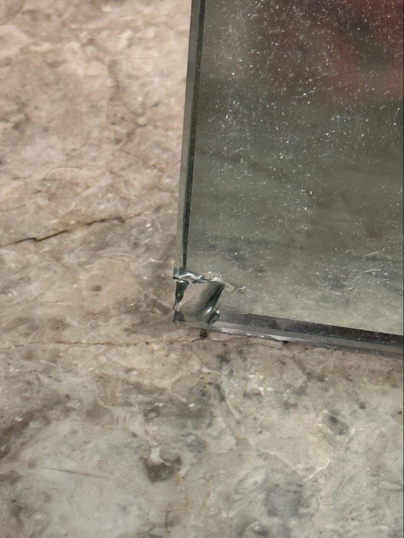 Large Arch Floor Mirror (Category: Mirrors) located in Manila. Submitted by gagabs (Listing ID 1442956887, Image 3). Description: - Full length arch mirror - Approximately 3ftx5ft - Ideal for checking outfits or as a decorative piece - Enhances room brightness and perceived size - Easy to lean against a wall - Suitable for bedrooms, living rooms, or entryways issue: chipped on the sides .