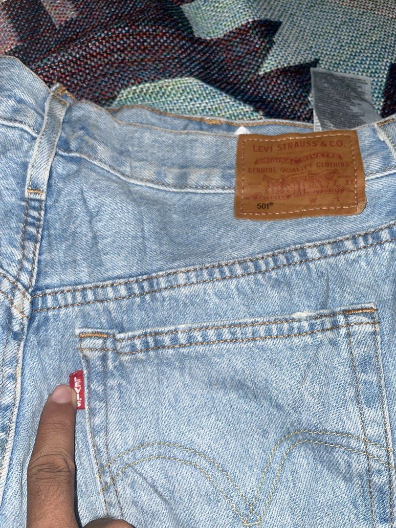 Levis 501 Sexy Short premium Big E 30/32 (Category: Activewear) located in Kabankalan. Submitted by ronpahoway (Listing ID 1443009182, Image 3). Description: .