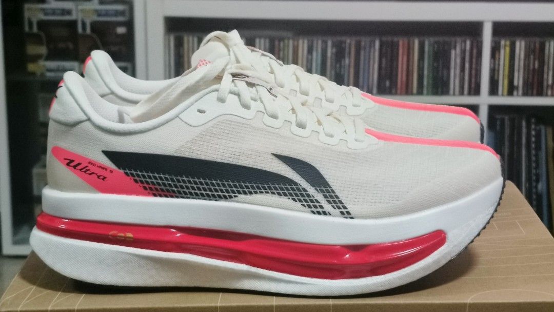 Li-Ning Red Hare 9 Ultra Running Shoes (Category: Sneakers) located in Quezon City. Submitted by kicksxricky (Listing ID 1442965805, Image 1). Description: Li Ning Red Hare 9 Ultra size 8 US Men. Brandnew with tag and box. SRP: 11,890 pesos My fixed price: 7K pesos Meetup: Ali Mall Cubao Shipping option: Lalamove to be arranged by the buyer MoP: GCash, QR Ph, BDO Check my other items..