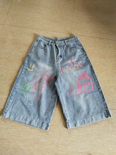 (Category: ) located in . Submitted by thrift_ni_marc (Listing ID 1443046850, Image 1). Description: .