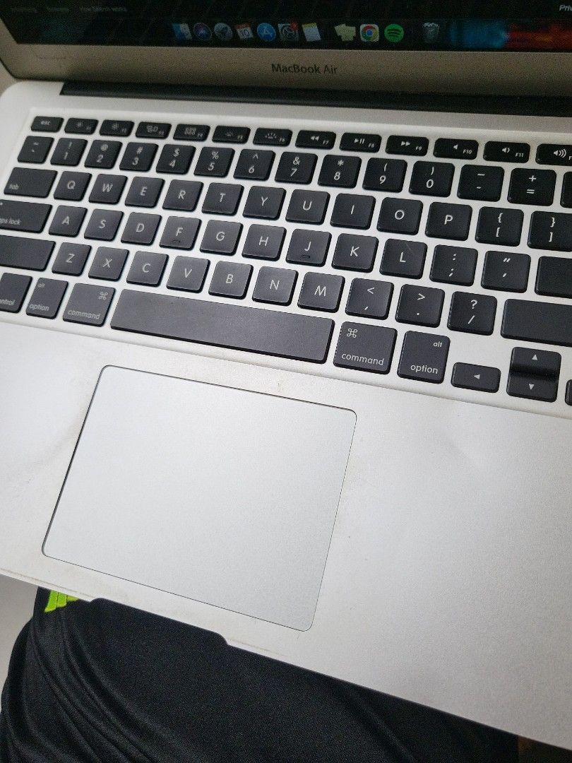 Macbook Air 13 inch 2017478485439506042887
