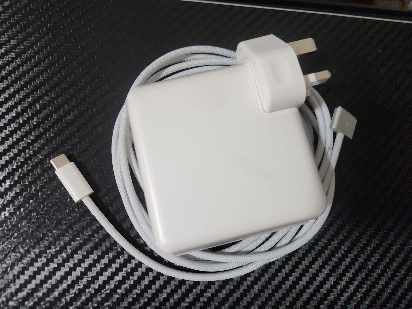 Macbook Pro 96w Type C Charger With Magsafe 3 cable