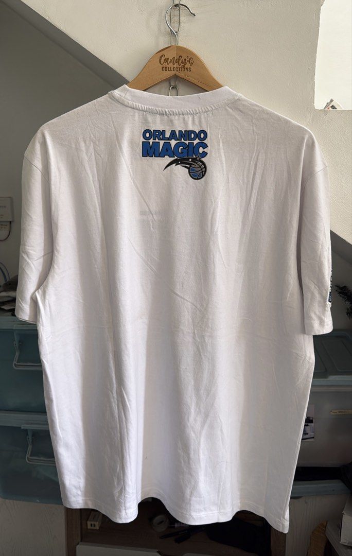 MAGIC (Category: Tshirts & Polo Shirts ) located in Manila. Submitted by handpickedshirts (Listing ID 1443084868, Image 3). Description: New, cut tags With minor flaw but does not have a major effect on shirt quality. Pass po sa mag lowball.