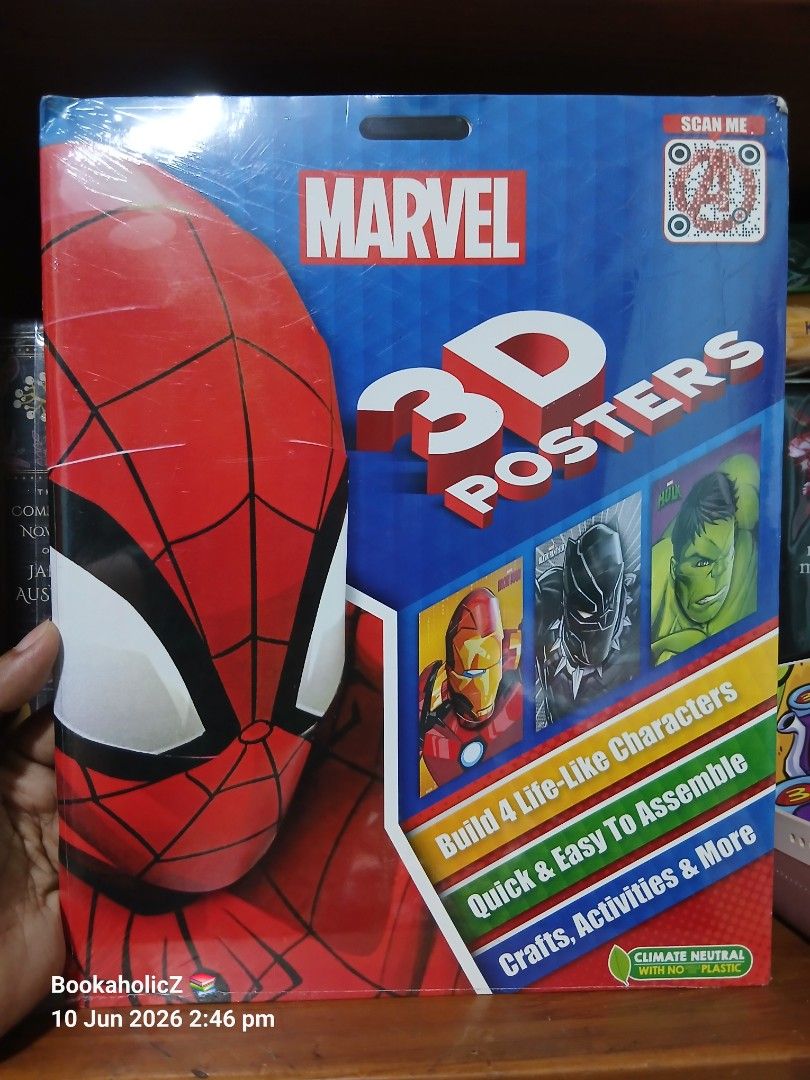 Marvel 3D Posters Book - Build & Assemble Characters (Category: Art & Prints) located in Antipolo. Submitted by bookaholicz_dettori (Listing ID 1442990095, Image 1). Description: - Bring your favorite Marvel characters to life in INCREDIBLE 3D! - Build and decorate your bedroom wall with 4 unique Super Heroes. - Features cool crafts, puzzles, and coloring activities. - Quick and easy to assemble. - Perfect for any budding young Super Hero! -Brand