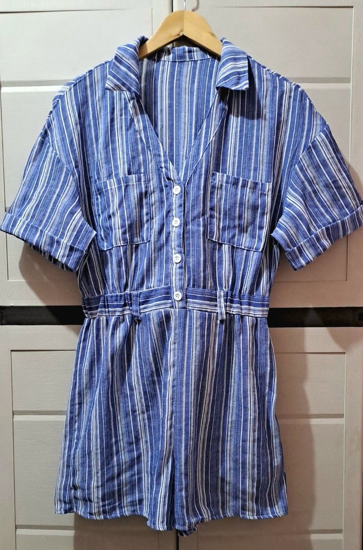 Medium Wash Striped Jumper (Category: Rompers) located in Pasay City. Submitted by ShopWithCat (Listing ID 1443023380, Image 1). Description: Hey loves! 💕 I’m doing a wardrobe cleanse and letting go of most of my favorite pieces. Everything here is in great condition, either brand new or lightly used, and ready to make someone else’s OOTD shine. ✨ 🛍️ Please note: Payment first policy. Will reserve the item to the person who send the payment fir