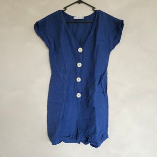 (Category: ) located in . Submitted by k_closetsale (Listing ID 1442989220, Image 1). Description: .