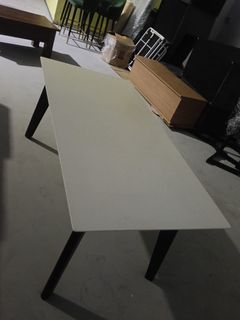 (Category: ) located in . Submitted by 2nd-furnitures (Listing ID 1442969609, Image 1). Description: .