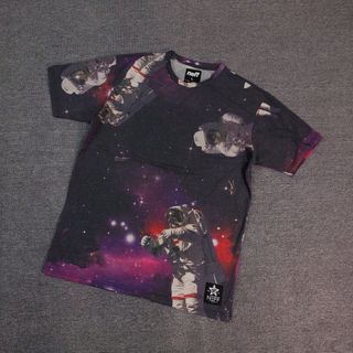 (Category: ) located in . Submitted by thrift.thriftly (Listing ID 1443080365, Image 1). Description: .