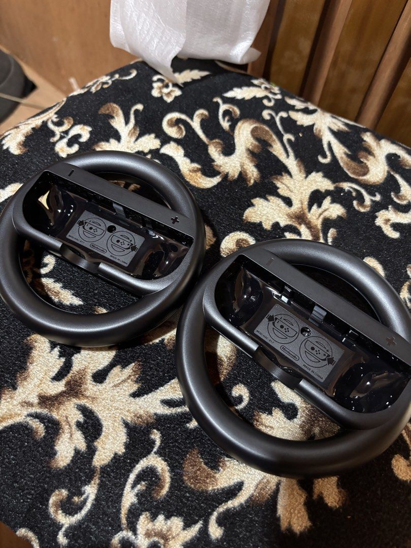 Nintendo switch joy con steering wheel (Category: Nintendo) located in Davao. Submitted by hippiehappy420 (Listing ID 1442940324, Image 3). Description: Nintendo joy con steering wheel Bnew Never been used We ship nationwide Negotiable price.