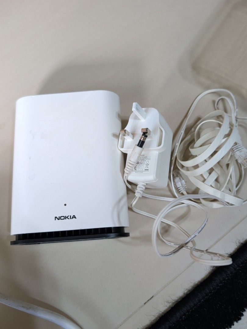 Nokia White Router with Power Adapter and Cables478359298801018880
