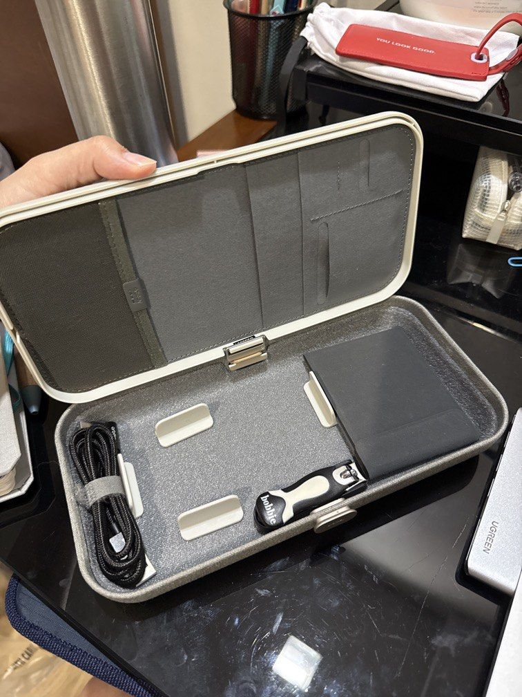 Orbitkey Organizer (Category: Other Accessories) located in Quezon City. Submitted by downthecatwalk (Listing ID 1443074932, Image 2). Description: Bought from Urban Traveller Like brand new.