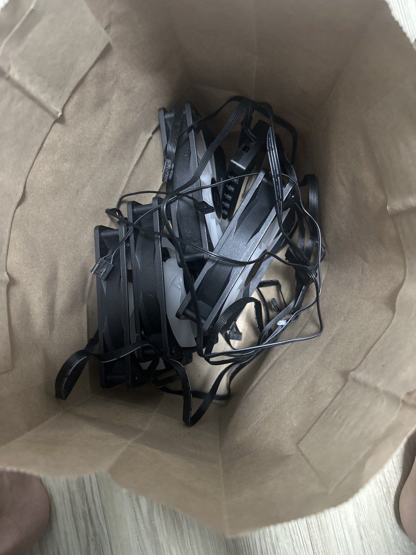 Pc case fans478371160503111683