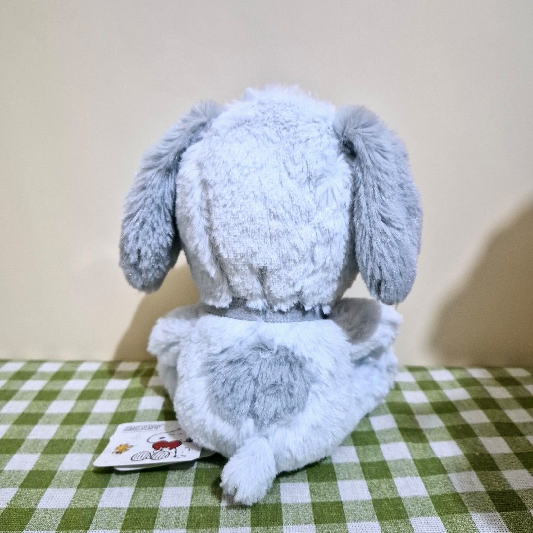 Peanuts Snoopy Furry Plush (Approx 16-17cm) (Category: Plushies & Soft Toys) located in Lapu Lapu. Submitted by snuggleplushph (Listing ID 1442940131, Image 3). Description: .