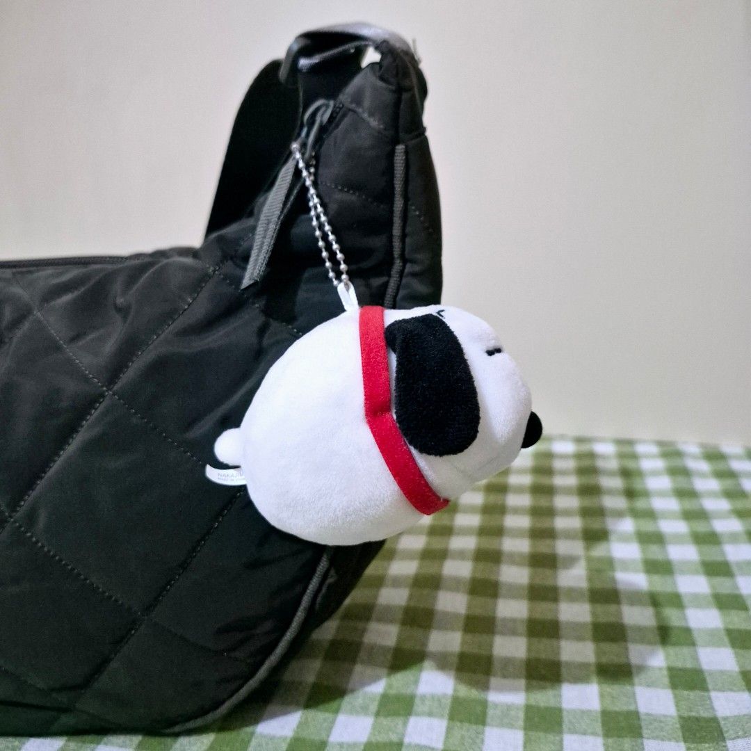 Peanuts Snoopy Mallow Charm (Category: Character Goods) located in Lapu Lapu. Submitted by snuggleplushph (Listing ID 1442927567, Image 2). Description: .