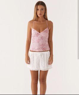 (Category: ) located in . Submitted by anacurated (Listing ID 1442999598, Image 1). Description: .