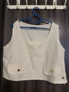 (Category: ) located in . Submitted by sgshopper15 (Listing ID 1442982926, Image 1). Description: .