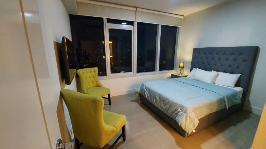 Proscenium at Rockwell 2 Bedrooms for RENT (Category: Apartments & Condos) located in Makati City. Submitted by lemontreerealestateinc. (Listing ID 1442942280, Image 2). Description: PROSCENIUM AT ROCKWELL, SAKURA TOWER Rockwell Center, Makati City FOR RENT: Furnished, two-bedroom condominium unit in Rockwell Center, Makati City with 165 sqm floor area and 2 parking slots. This Furnished condo for rent in Rockwell Center offers a comfortable and 