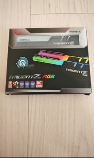 （分類：）位於 。 由 silverjaq 提交（商品編號 1442990331，圖片 1）。簡介： 。