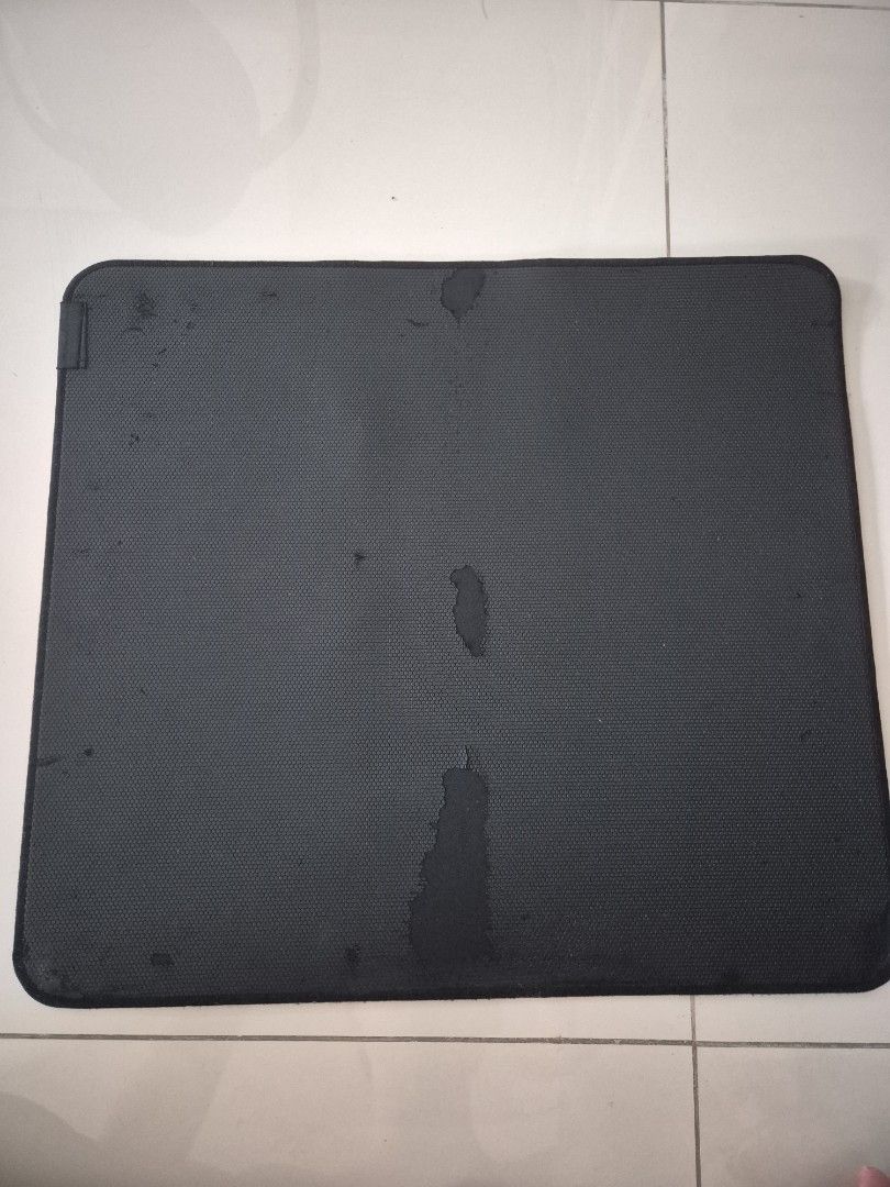 Razer Strider Gaming Mousepad478514840202782721