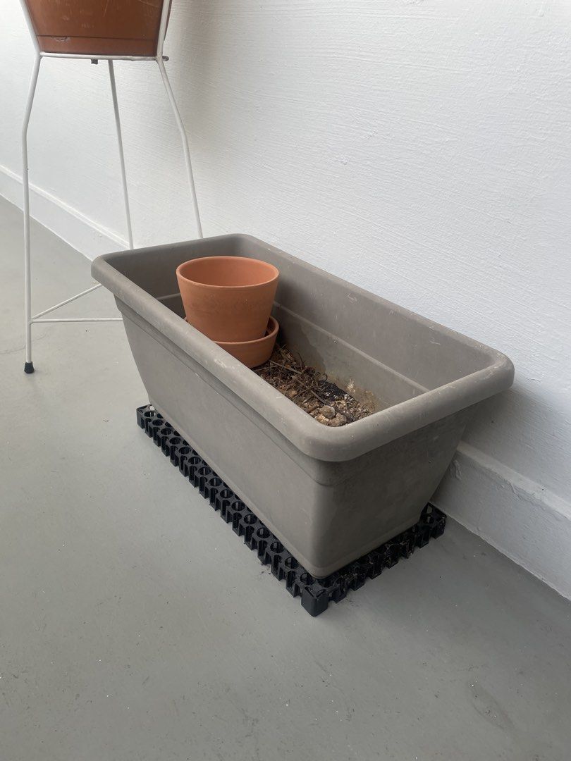 Rectangular Grey Plastic Planter with Terracotta Pots478327179901020160