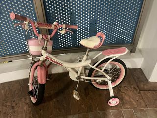 (Category: ) located in . Submitted by sammy_12345 (Listing ID 1443085652, Image 1). Description: .