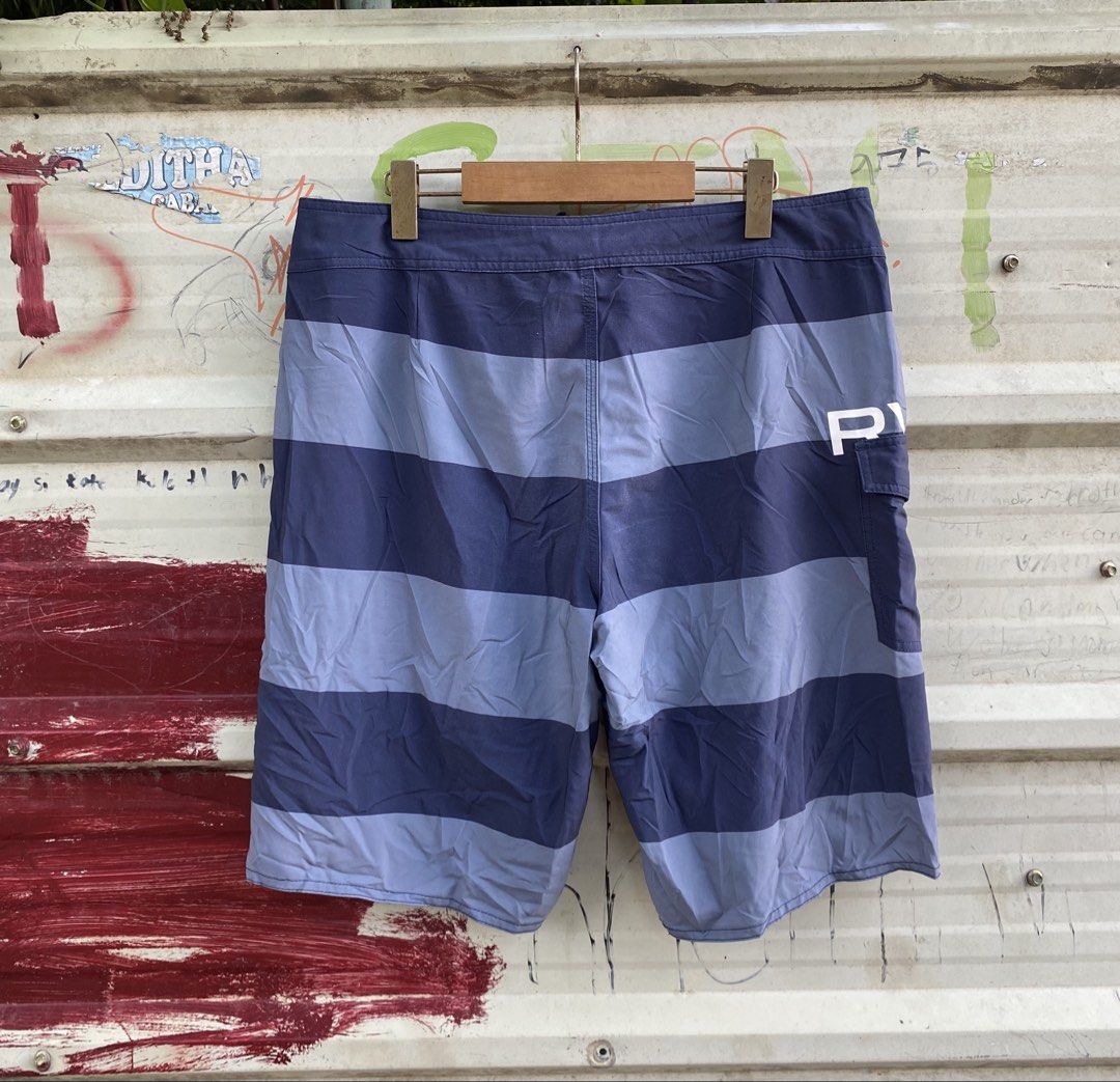 RVCA Blue Striped Board short (Category: Activewear) located in Cebu City. Submitted by gianperothrifter (Listing ID 1443051715, Image 2). Description: RVCA Blue Striped Board short Size 34 Length 22 9/10 color rate Good as new 📥📥.
