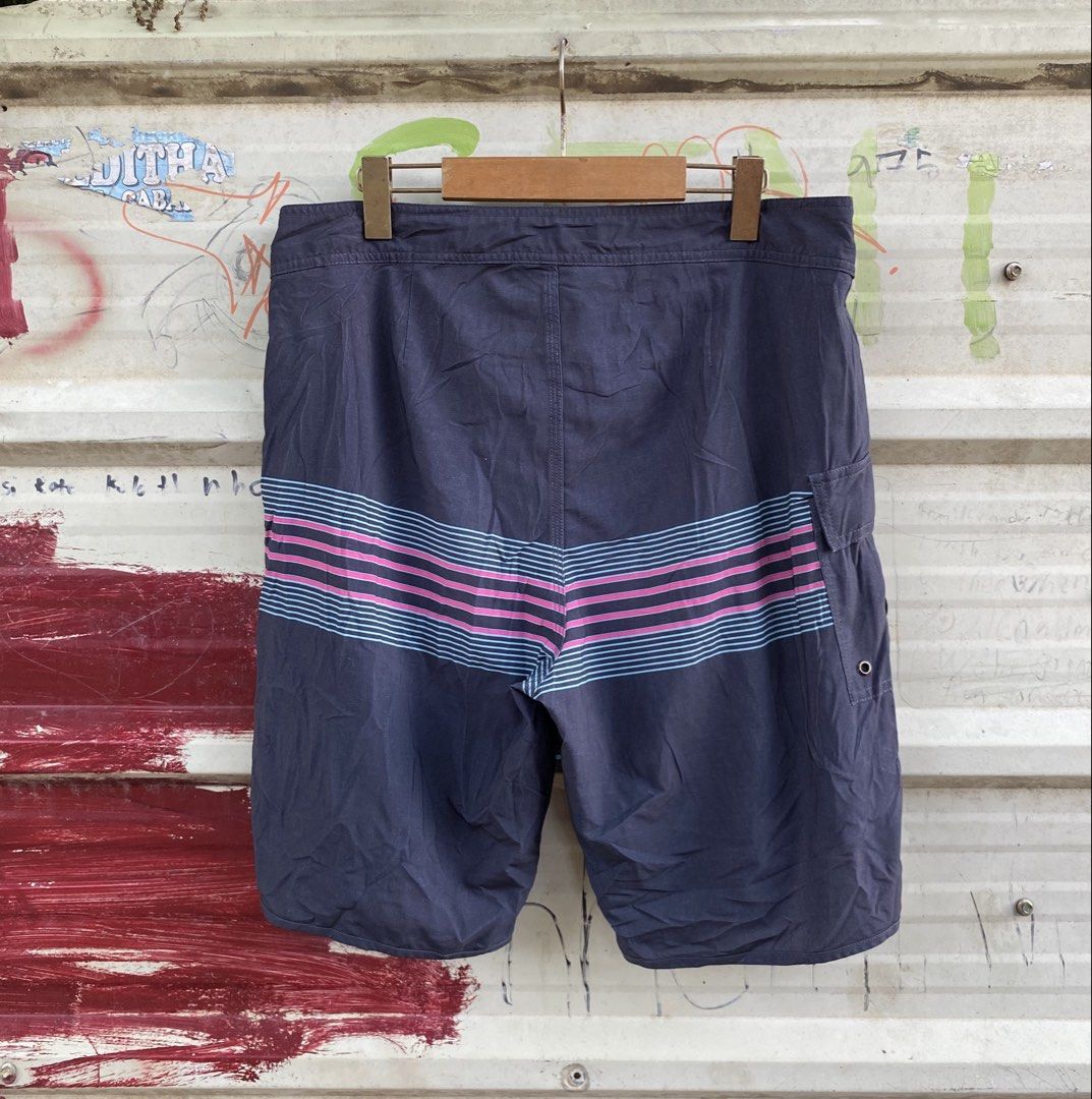 RVCA Eastern Elastic Board short (Category: Activewear) located in Cebu City. Submitted by gianperothrifter (Listing ID 1443051868, Image 2). Description: RVCA Eastern Elastic Board short Size 34 Length 22 9/10 color rate Good as new 📥📥.