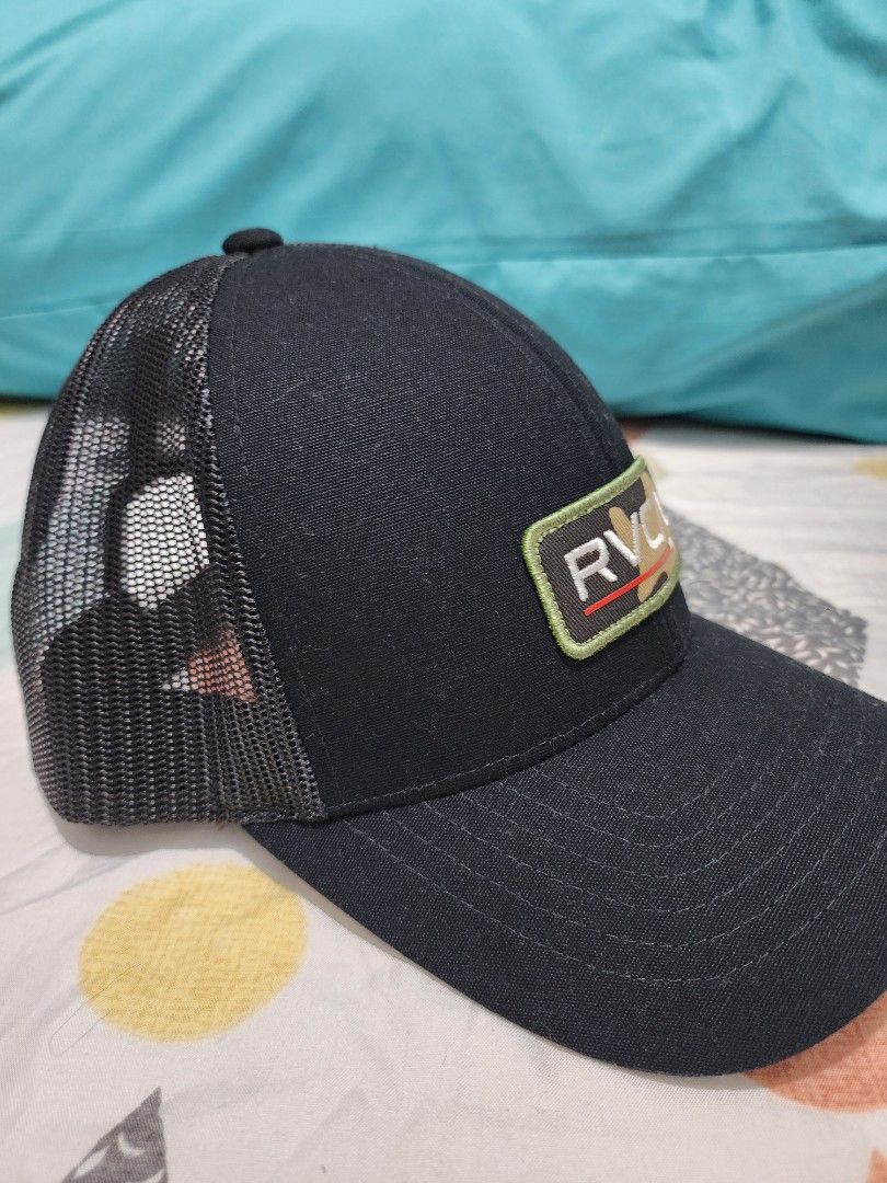 RVCA Trucker Cap (Category: Caps & Hats) located in Las Pinas. Submitted by jojames223.1 (Listing ID 1442978849, Image 3). Description: RVCA Trucker Cap Condition: Good as new, used mga 5x lang Rfs: decluttering Price: 500 php (nego) Las Piñas or Imus area.
