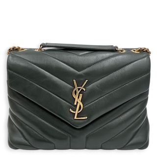 (Category: ) located in . Submitted by carousellluxury (Listing ID 1442985140, Image 1). Description: .
