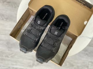 (Category: ) located in . Submitted by fashion.luxe (Listing ID 1443037458, Image 1). Description: .