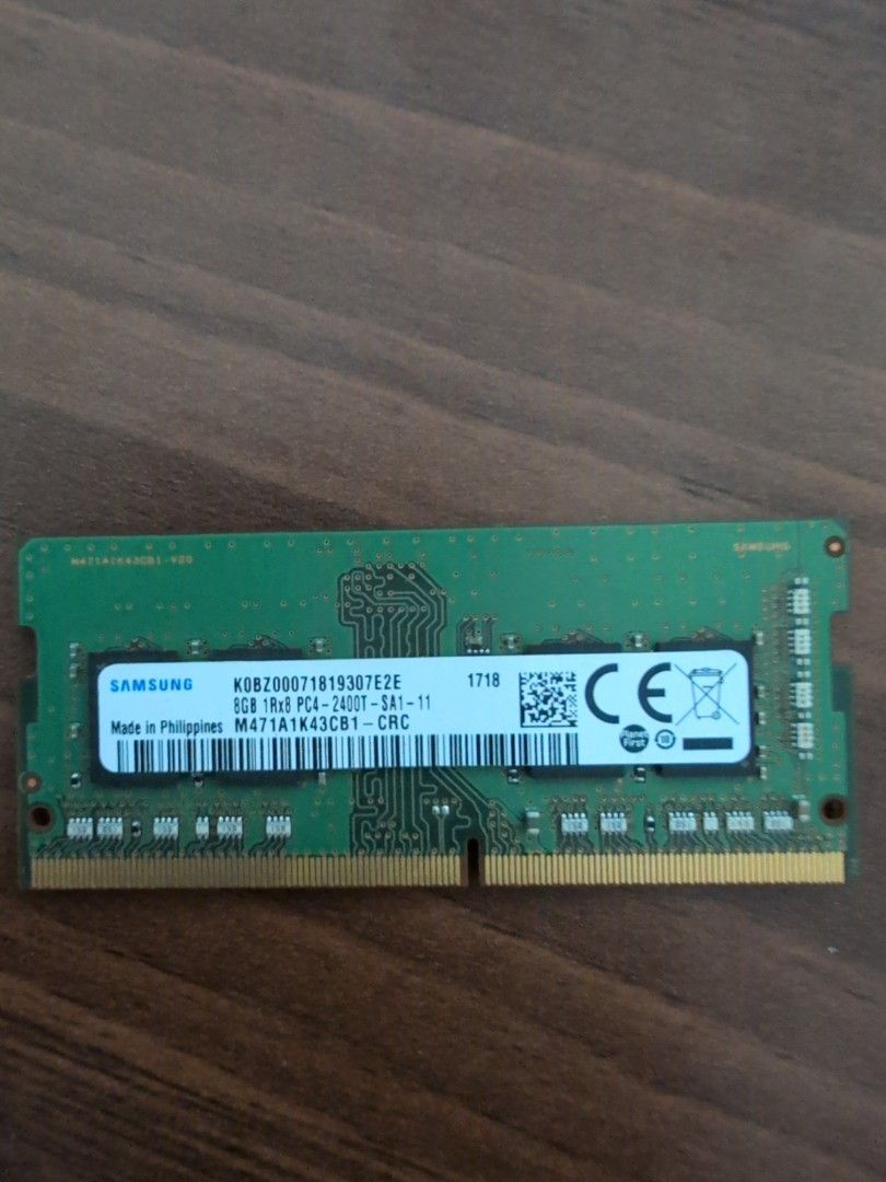 SAMSUNG 8GB DDR4 RAM 2400MHz