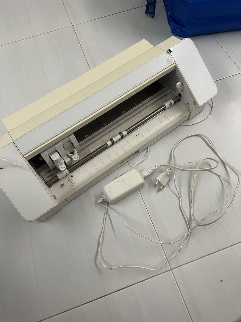 Silhouette Cameo 3 Cutting Machine with Power Adapter