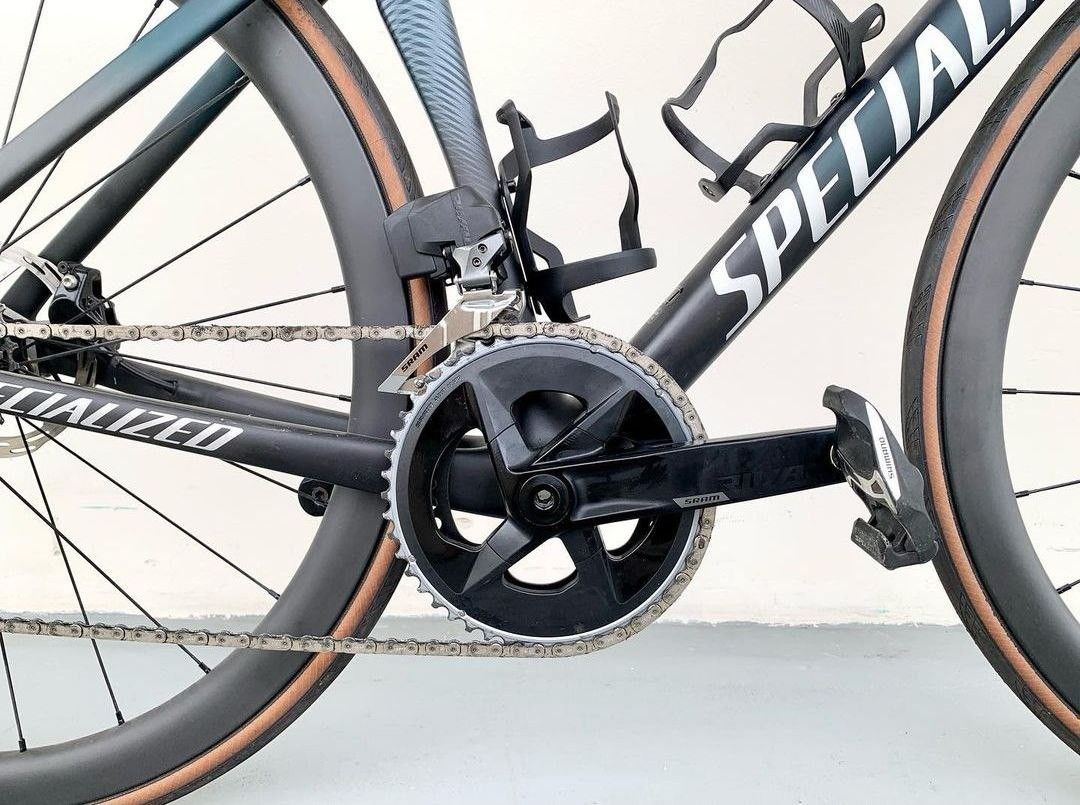 Specialized Tarmac SL7 Size 52 (Category: Bicycles) located in Singapore. Submitted by mr_ong_the_ong (Listing ID 1443033776, Image 2). Description: Repost (Previous account can't log in) Throw in Ceramic BB (Worth $599) DT Swiss 180 Hub with carbon wheels Dm for more enquiries.