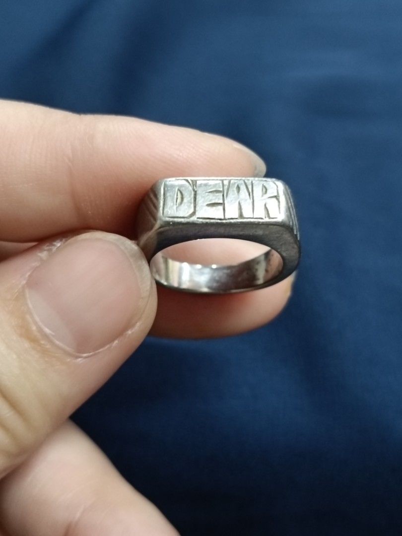 Statement ring (Category: Rings) located in Manila. Submitted by sheryhan1993 (Listing ID 1443077543, Image 1). Description: Selling as is, from Japan surplus. Buy at your own risk..