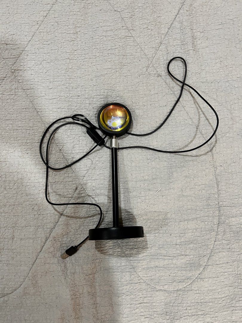 Sunset light lamp (Category: Lighting) located in Quezon City. Submitted by co0lfinds (Listing ID 1443056462, Image 1). Description: - good for pics - looks like a sunset.
