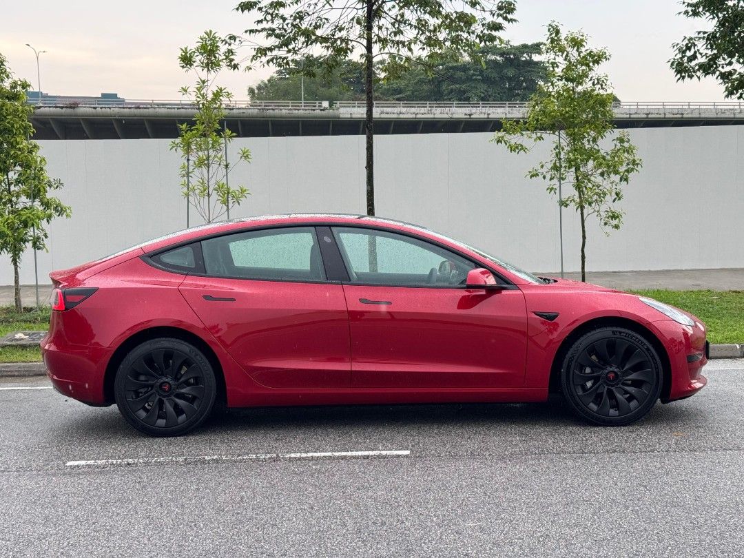 Tesla Model 3 Electric Standard Range (A) (Category: Used Cars) located in Singapore. Submitted by preciseauto (Listing ID 1442953227, Image 2). Description: 🔥🔥BOSS SAY ALL MUST GO CLEARANCE SALE🔥🔥 🚨CHEAPEST CARS IN THE MARKET🚨 🚘$500 DRIVEAWAY🚘 🏦LOWEST INTEREST FROM 1.48%🏦 🟢1 YEAR WARRANTY🟢 🔧FREE 1 YEAR SERVICING🔧 🏬 Vehicle 120 Points INSPECTION CHECK By In House Workshop BEFORE we put them for SALE 🚕 PHV Drivers Welcomed 🔁 High 