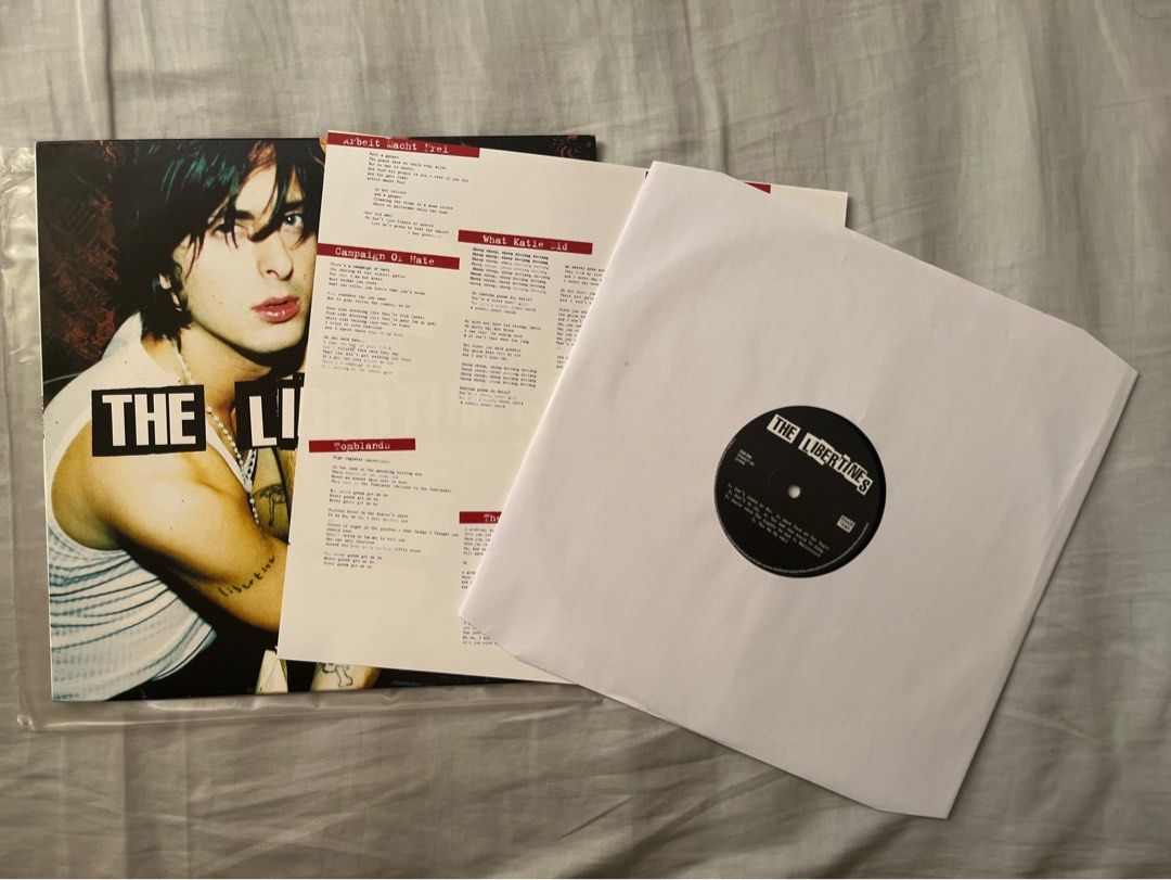 The Libertines Self-Titled Vinyl Record (Category: Vinyls) located in Quezon City. Submitted by dgbart (Listing ID 1442963539, Image 3). Description: - The Libertines self-titled vinyl record - Very good condition, no damage - Kept in storage, never used .