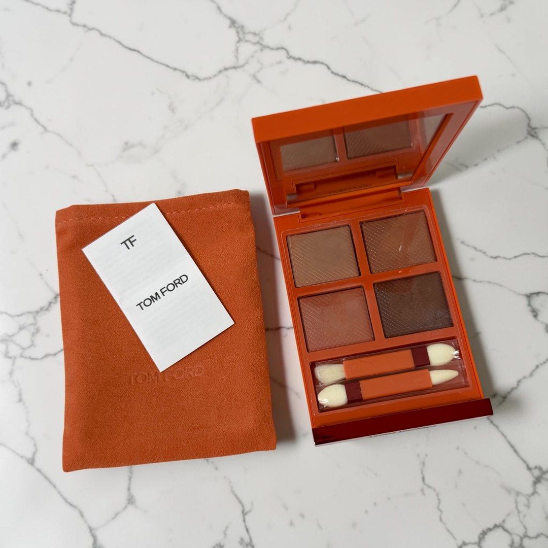 Tom Ford Eyeshadow Quad (Category: Makeup) located in Davao. Submitted by gr8stmom_melissa (Listing ID 1443058676, Image 1). Description: Used very few times only. Both applicators are unused. SRP: ₱6k+++.