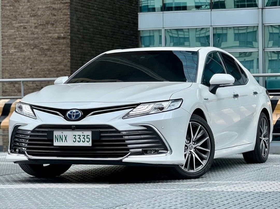 Toyota Camry 2.5 HEV Hybrid Gas Automatic Coding Exempted With CASA WARRANTY‼️ Auto (Category: Used Cars) located in Makati City. Submitted by allcarsbyjanraydejesus (Listing ID 1442987572, Image 3). Description: 2025 Toyota Camry 2.5 HEV Hybrid Gas Automatic Php 1,898,000 Only‼️ ☎️0935 600 3692 JAN RAY DE JESUS 🔰SCREENSHOT THIS POST OR LOOK JAN RAY DE JESUS TO GET YOUR SPECIAL DISCOUNT🔰 ✅️ALL IN - 426,000 2 YRS - 89,344 3 YRS - 64,544 4 YRS - 
