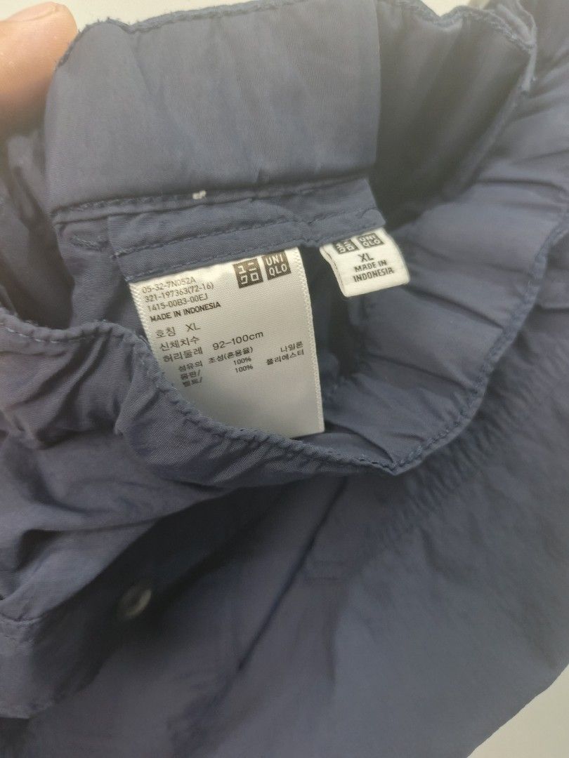 Uniqlo Geared Utility Short (Category: Shorts) located in Leyte. Submitted by chaem89 (Listing ID 1443030363, Image 3). Description: Excellent No Issue.