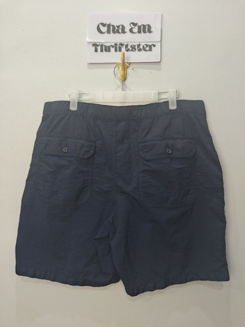 Uniqlo Geared Utility Short (Category: Shorts) located in Leyte. Submitted by chaem89 (Listing ID 1443030565, Image 2). Description: Excellent No Issue.