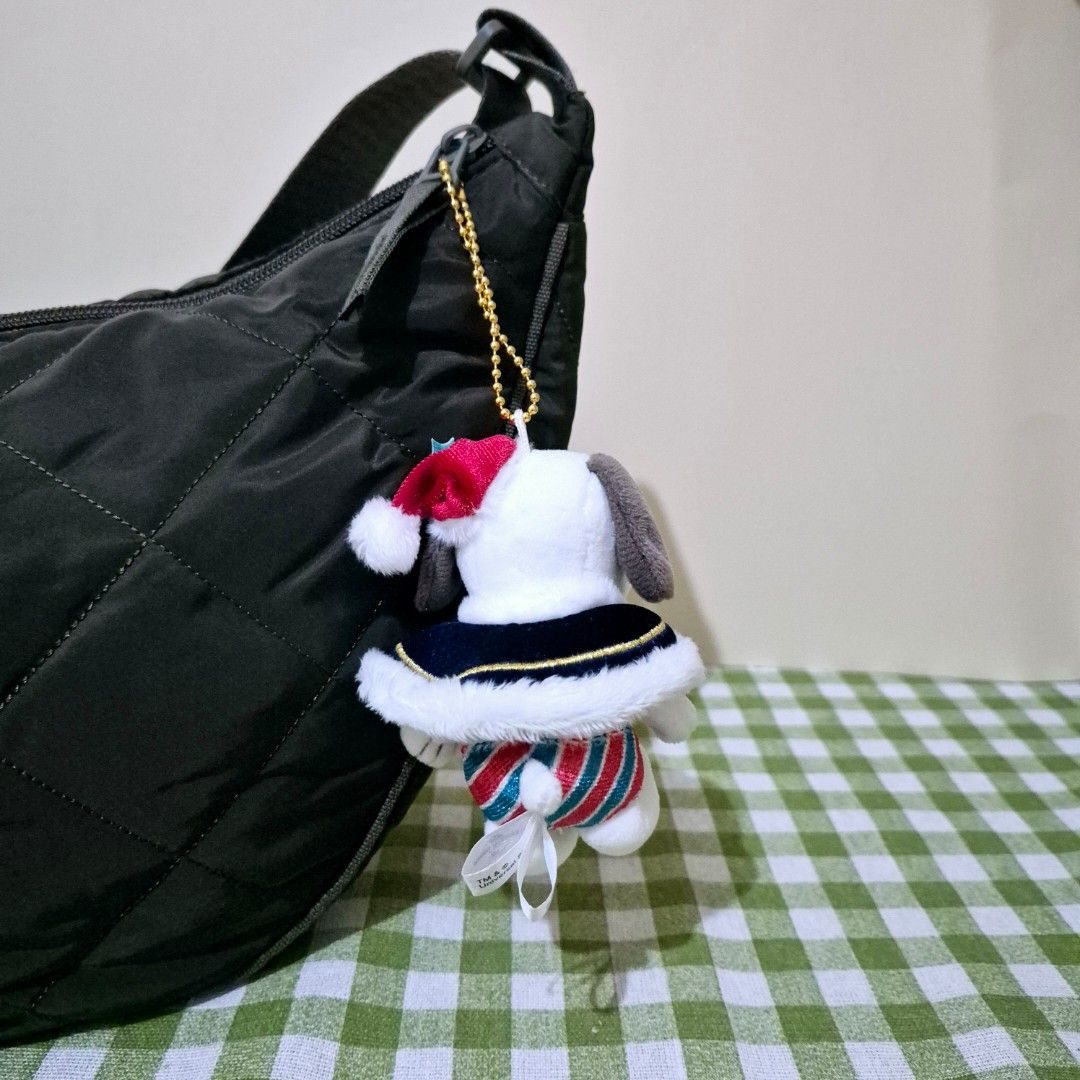 Universal Studios Japan Snoopy Christmas Charm (approx 10cm) (Category: Character Goods) located in Lapu Lapu. Submitted by snuggleplushph (Listing ID 1442931600, Image 3). Description: .