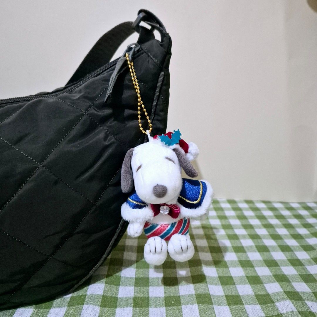 Universal Studios Japan Snoopy Christmas Charm (approx 10cm) (Category: Character Goods) located in Lapu Lapu. Submitted by snuggleplushph (Listing ID 1442931600, Image 1). Description: .