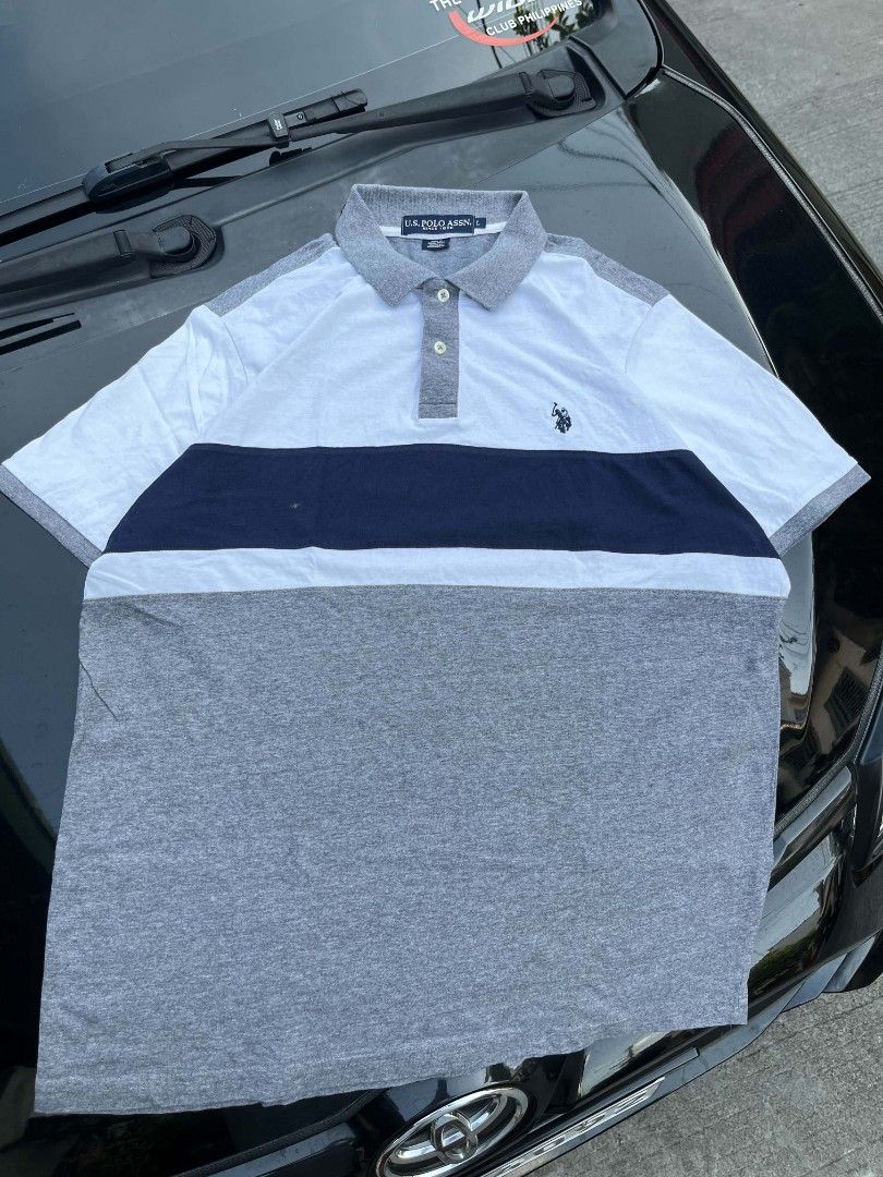 US Polo Association Tricolor Polo (Category: Tshirts & Polo Shirts ) located in Cavite. Submitted by mainestreams (Listing ID 1443037424, Image 1). Description: US Polo Association Tricolor Polo Size XL Light Breathable Cotton ₱150 Issue: Embroidery (on last pic) Complete Tags Complete Washtags Color Rate 7/10 Condition 8/10.