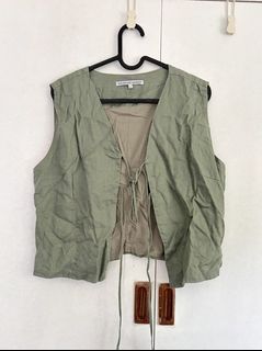 (Category: ) located in . Submitted by Shopwithme (Listing ID 1443012903, Image 1). Description: .