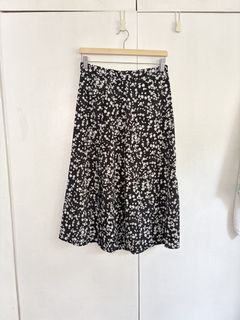 (Category: ) located in . Submitted by Shopwithme (Listing ID 1443015419, Image 1). Description: .