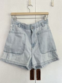 (Category: ) located in . Submitted by Shopwithme (Listing ID 1443016866, Image 1). Description: .