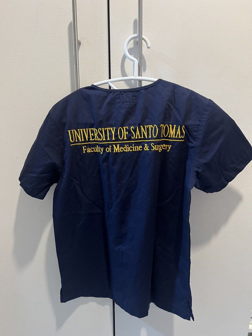 UST FMS Type B Uniform Top (Category: Others Tops) located in Quezon City. Submitted by luckysellsxoxo (Listing ID 1443024469, Image 2). Description: - selling 5 XS lauranne’s women’s top - bundle of 5 for 2000 - rfs: incoming clerk.